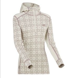 Kari Traa Merino Wool Baselayer Akle Top with Hood